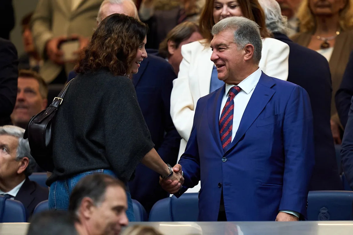 Grada de Animación: Microsoft Sources Offer No Insights